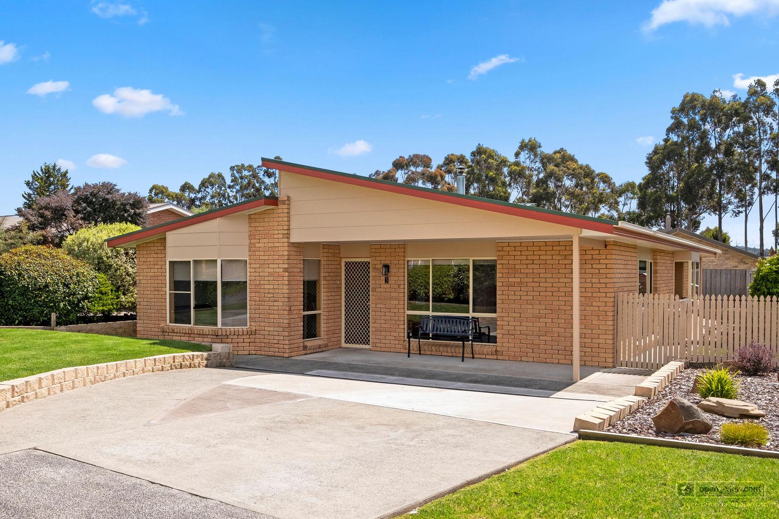 Open2view Property 788378 Tour 3 Adventure Place, Margate